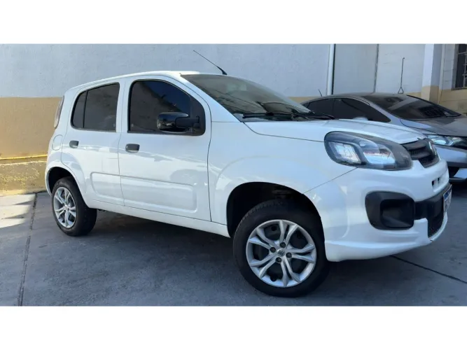 Fiat Uno Attractive 1.0 EVO Fire Flex 8V 5P 2021