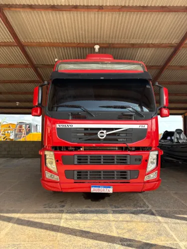 Cavalo mecânico volvo fm 370