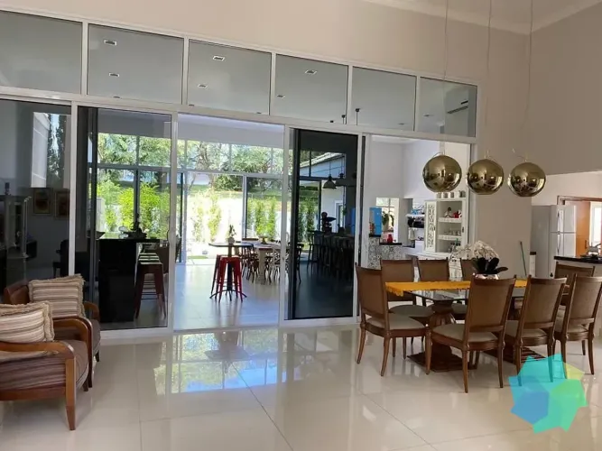 Casa com 3 dormitórios à venda, 445 m² por R$ 2.650.000,00 - Condomínio Terras de Mont Ser