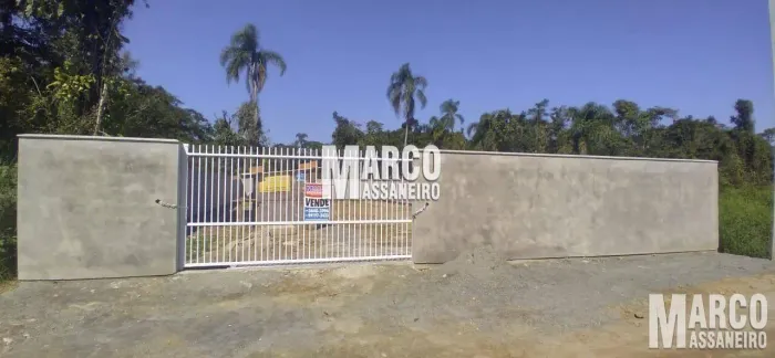 Terreno para Venda em Balneário Barra do Sul / SC no bairro Costeira