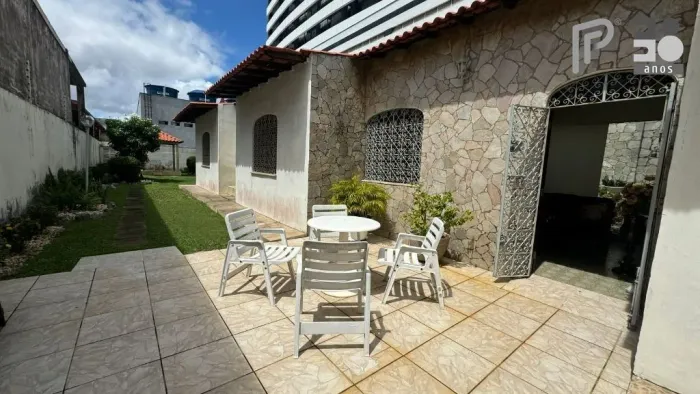 Casa para alugar, 800m² - Calhau - São Luís/MA