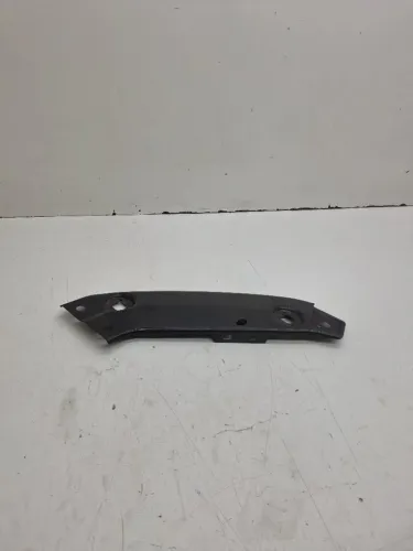Suporte Farol Direito Volkswagen Jetta 2.0 2017