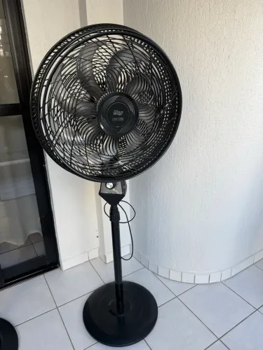Ventilador de Coluna WAP Flow Turbo Eco 8 Pás 180W com 3 Velocidades