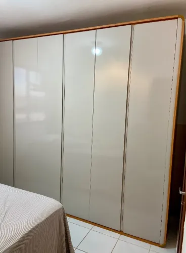Guarda roupa Loop 6 portas alta qualidade