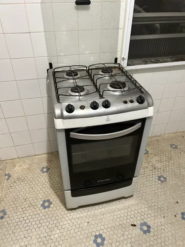 Fogão Electrolux Chef 4 Bocas - Oportunidade