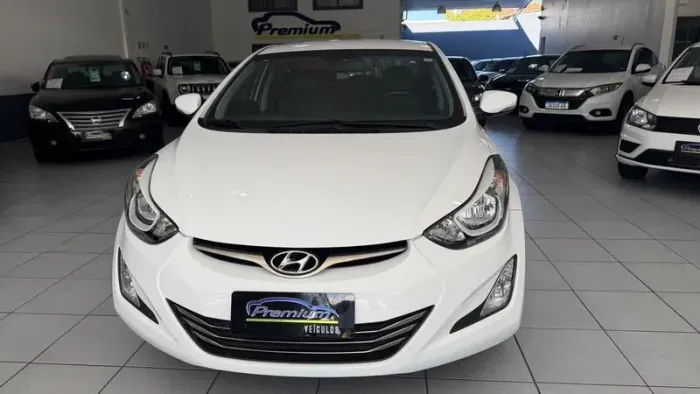 Hyundai Elantra 2.0 16V Flex Aut. 2016