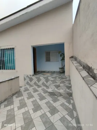Casa para venda com 125m² e 1 vaga em Santo André