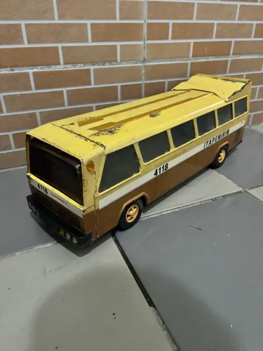 Antigo Ônibus Lata Miniatura Bandeirante Itapemirim   