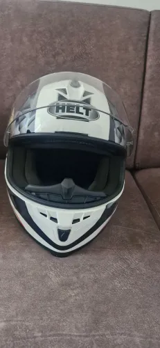 Capacete da Helt tamanho 58 feminino 