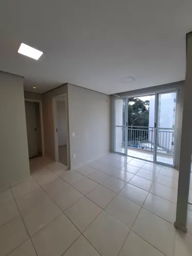 ALUGO / APARTAMENTO EM FRENTE AO SHOPPING  ALPHA GARDEN / PONTA NEGRA 