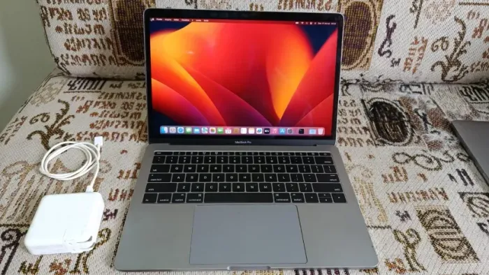 MacBook Pro 2017 A1708