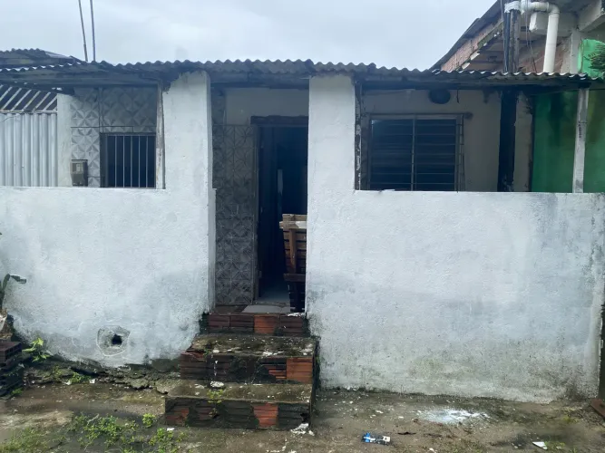 Vende-se Casa em Cajueiro 