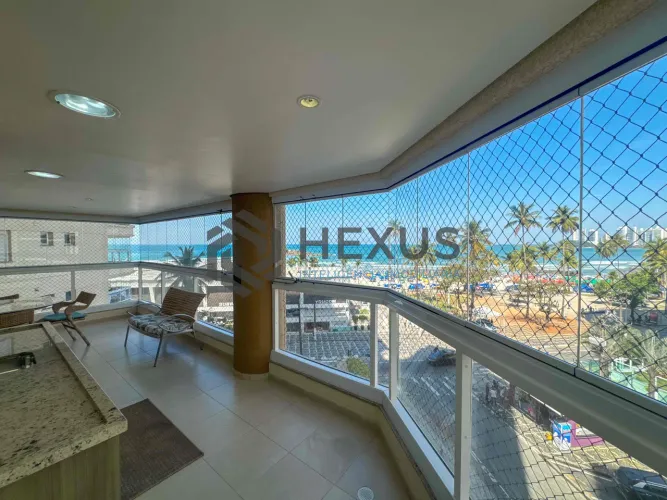 Apartamento frente mar reformado com varanda gourmet vista mar e lazer na Praia das Pitang