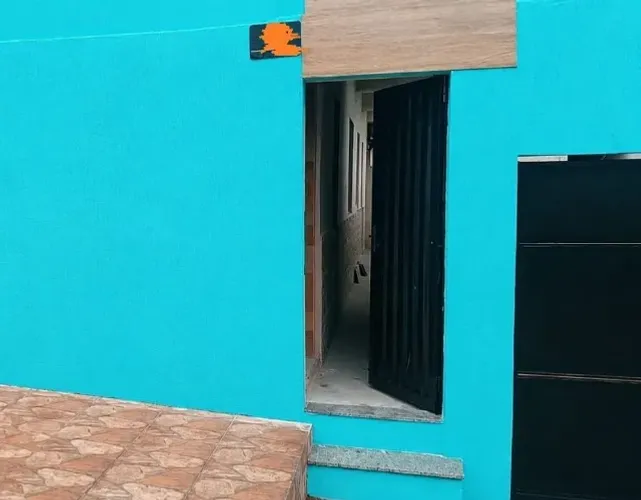 Casa próximo a estação de trem do Gramacho