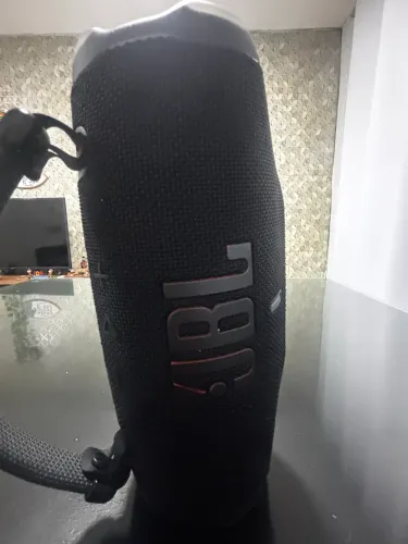 JBL Charge 6