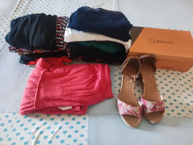 Roupas seme nova bem conservada