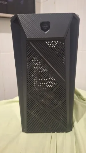 Gabinete TGT Erion em acrílico fosco