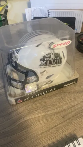 Mini Capacete NFL Riddell - Super Bowl XLVIII