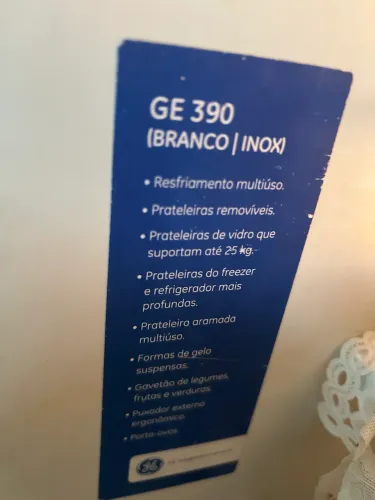 Geladeira usada é bem conservada