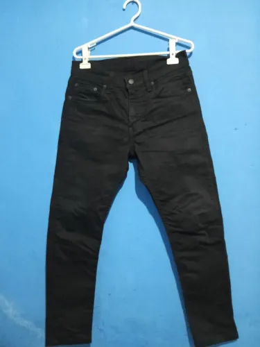 Calça Levi's 512 original tamanho 30 - 38