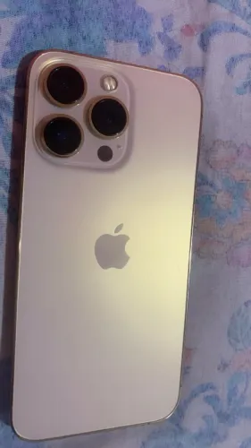 Vende-se iPhone13  128 gigas 
