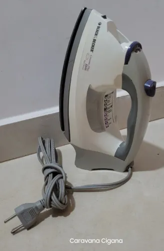 Ferro de Passar a Vapor Black & Decker X600 Ceramic Plus 127V 1200W Vapor Vertical
