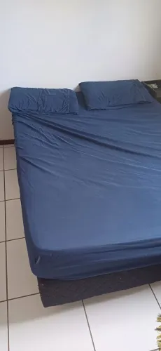 Combo cama de casal + box + jogo de roupa de cama