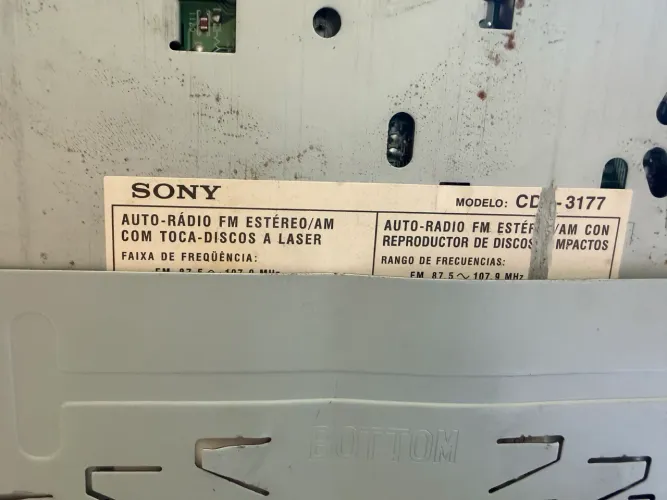 Cd player para carro vintage Sony anos 90