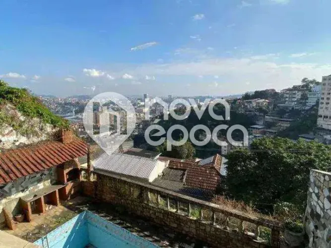 Santa Teresa | Casa 3 quartos, sendo 1 suite