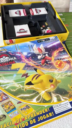 Jogo Tabuleiro Pokemon Academia Batalha