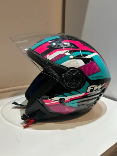 *Capacete Fws- Azul tiffany