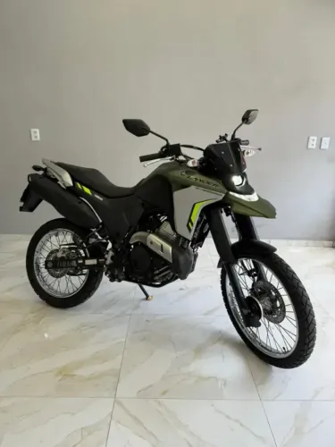 YAMAHA LANDER 250 -ANO 2025(FELIPE VEÍCULOS) 