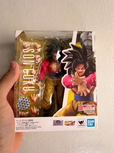 Goku ssj4