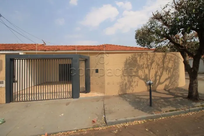 Casa Padrão em São José do Rio Preto