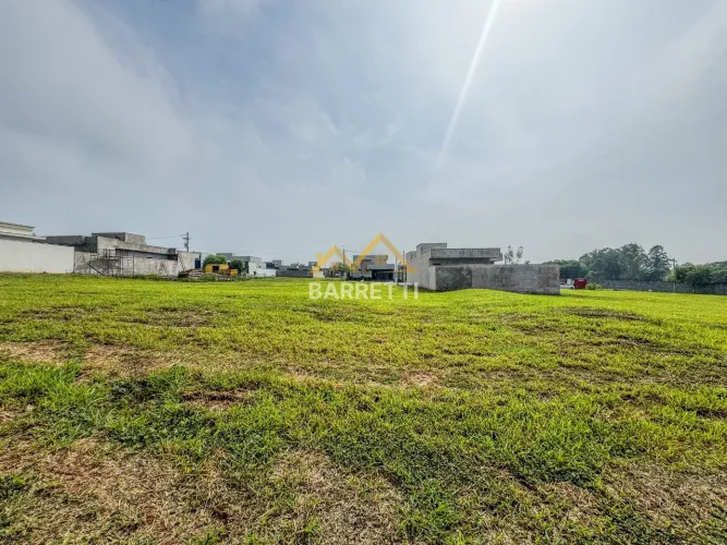 Terreno de 300m² à venda no Residencial Quinta do Engenho
