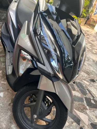 Moto Elite