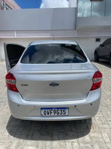 Ford KA+ Sedan 1.0 Tivct Flex 4P 2015