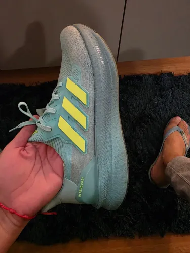 Tenis Ultraboost 43-44
