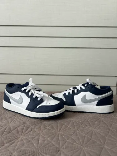 Air Jordan 1 Low