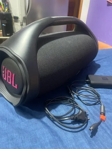 VENDO BOOMBOX 2 USADO