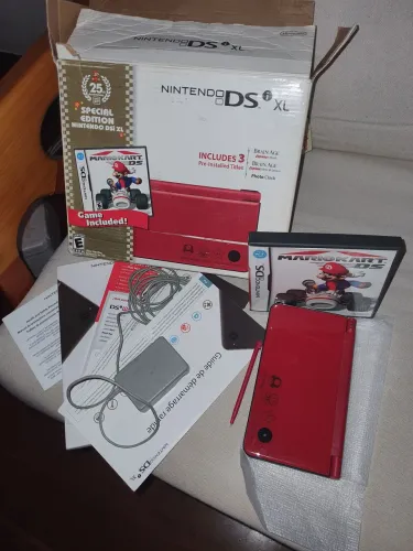 Nintendo DSi XL edição especial 25 anos com Mario kart original completo na caixa