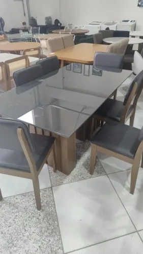 Mesa de Jantar tampo de Vidro c/6 cadeiras