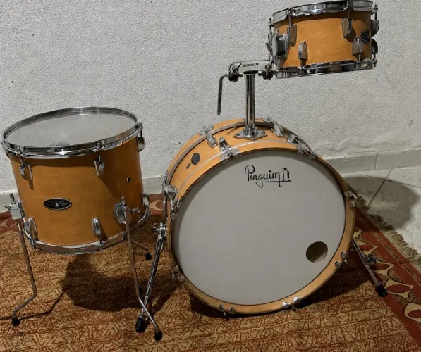 Raridade Bateria Pinguim Anos 70,80