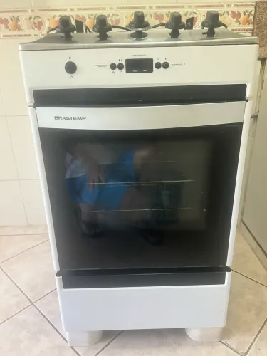 Fogão Brastemp 4 bocas/Forno a gás
