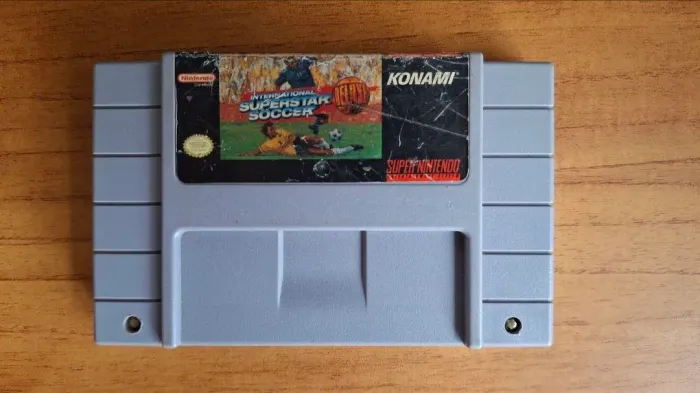 Jogo SNES International Superstar Soccer Deluxe - Original