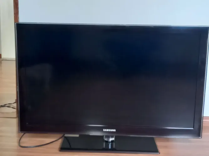 TV Samsung LCD 40 polegadas 