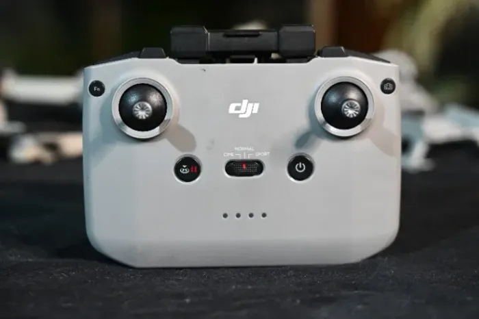 Controle Remoto DJI RC-N1 (Mini 2, Air 2/2S, Mini 3) - Original e Impecável