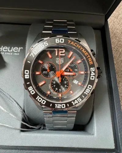 TAG Heuer Formula 1 Chronograph 43 mm