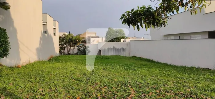 Terreno à venda, 330 m² por R$ 850.000 - Condomínio Royal Forest - Londrina/PR