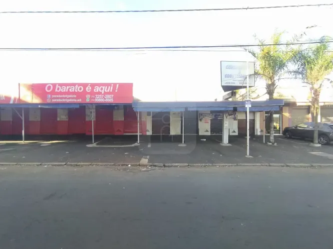 Comercial Cômodo em Uberlândia